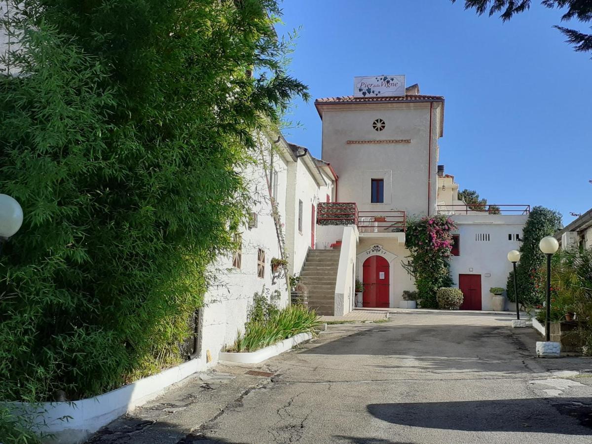Pier Delle Vigne B&B Пинето Экстерьер фото